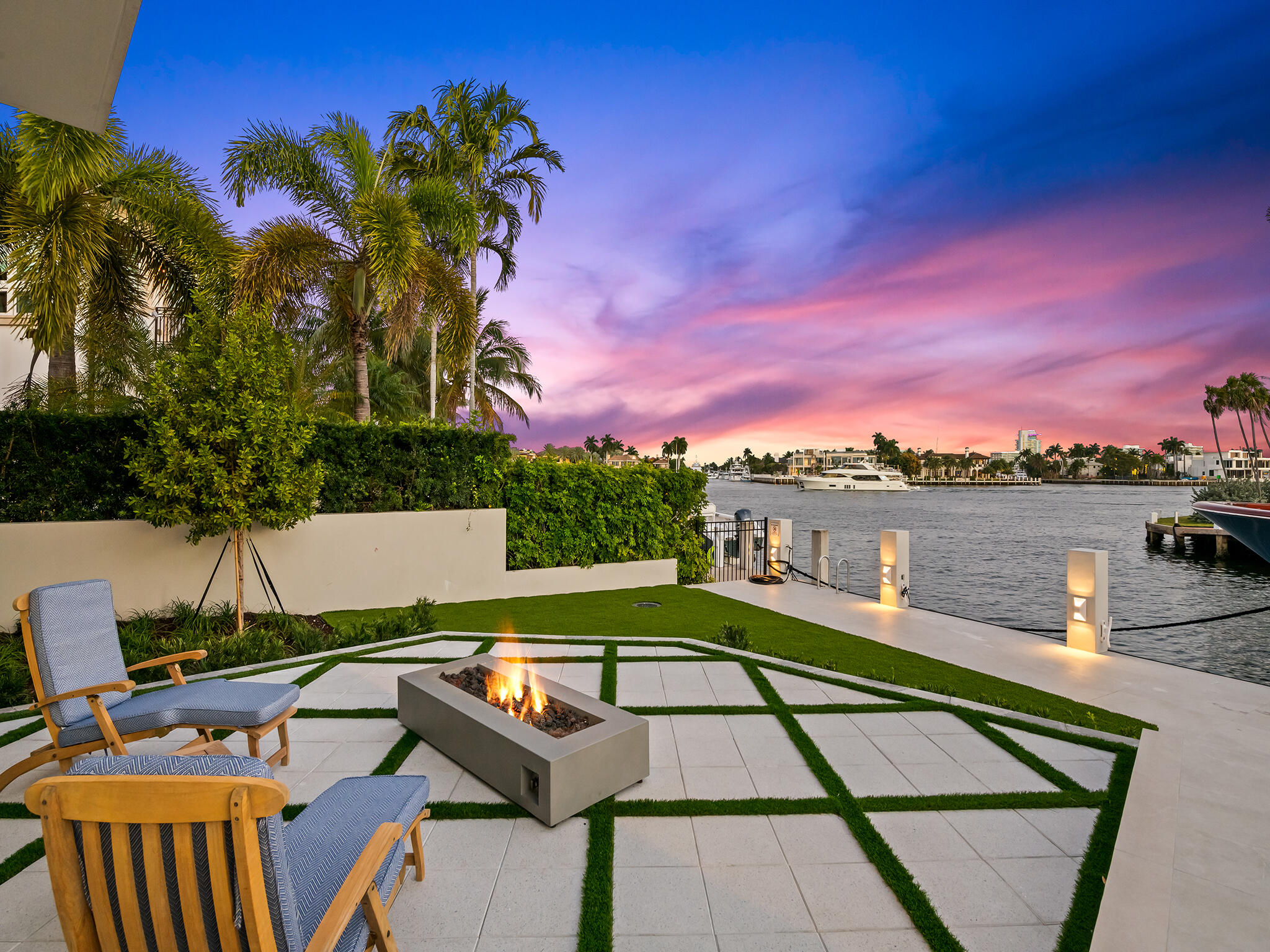 SUNRISE POINT - Residential