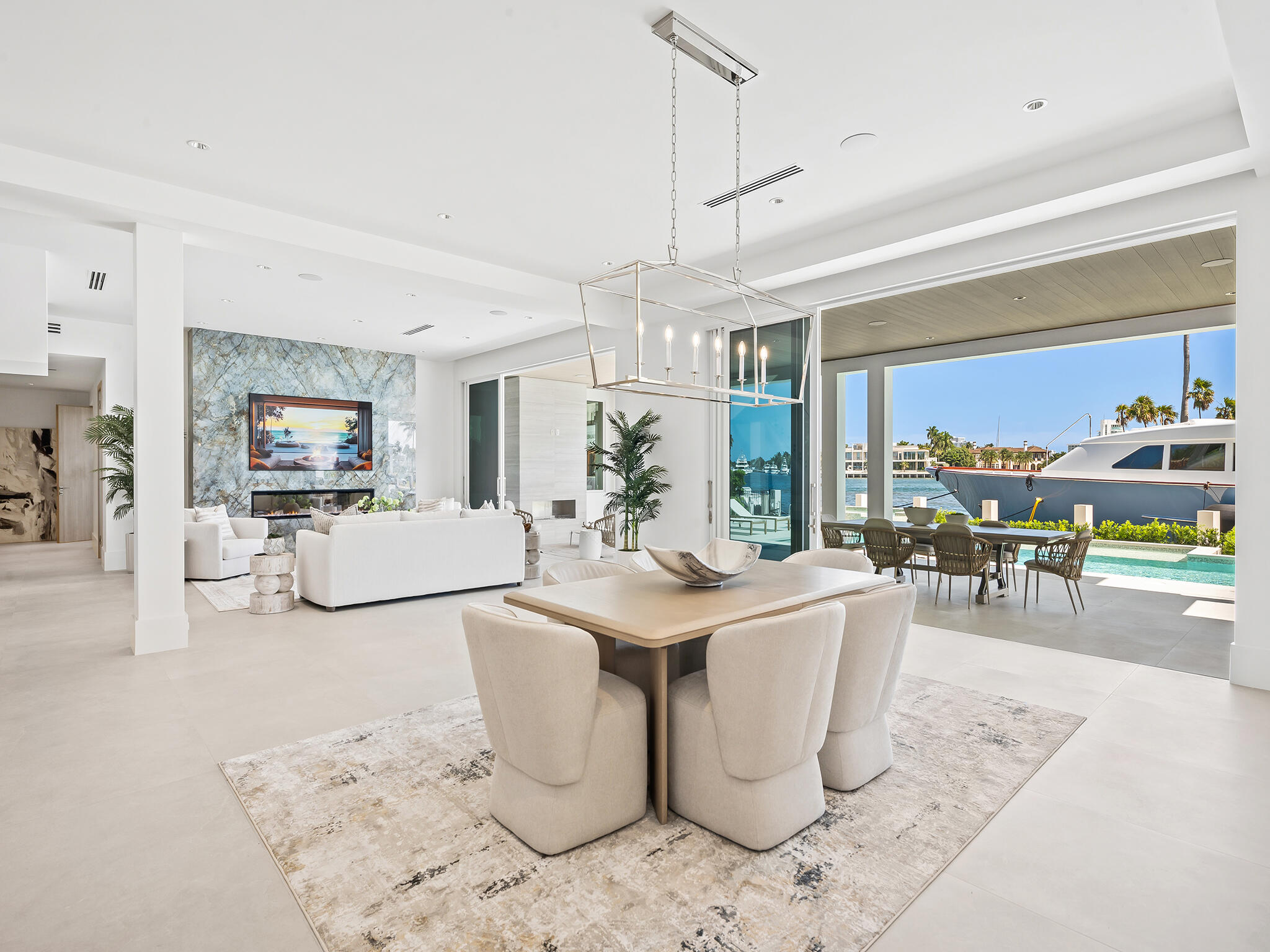 RIO VISTA - Residential