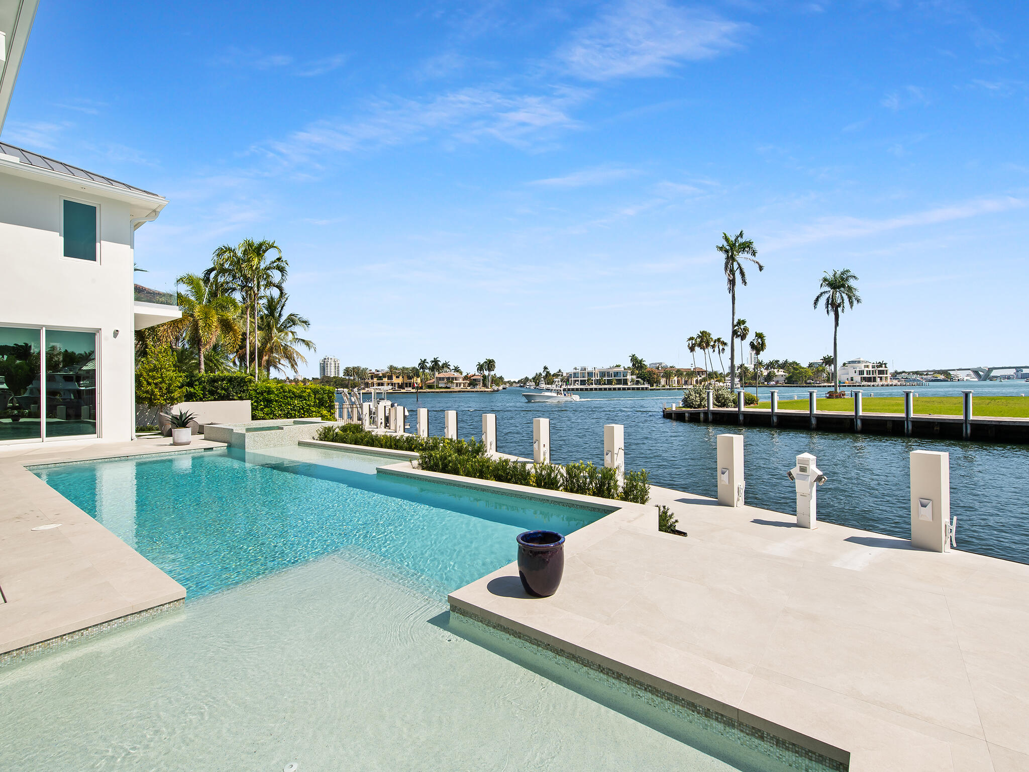 SUNRISE POINT - Residential