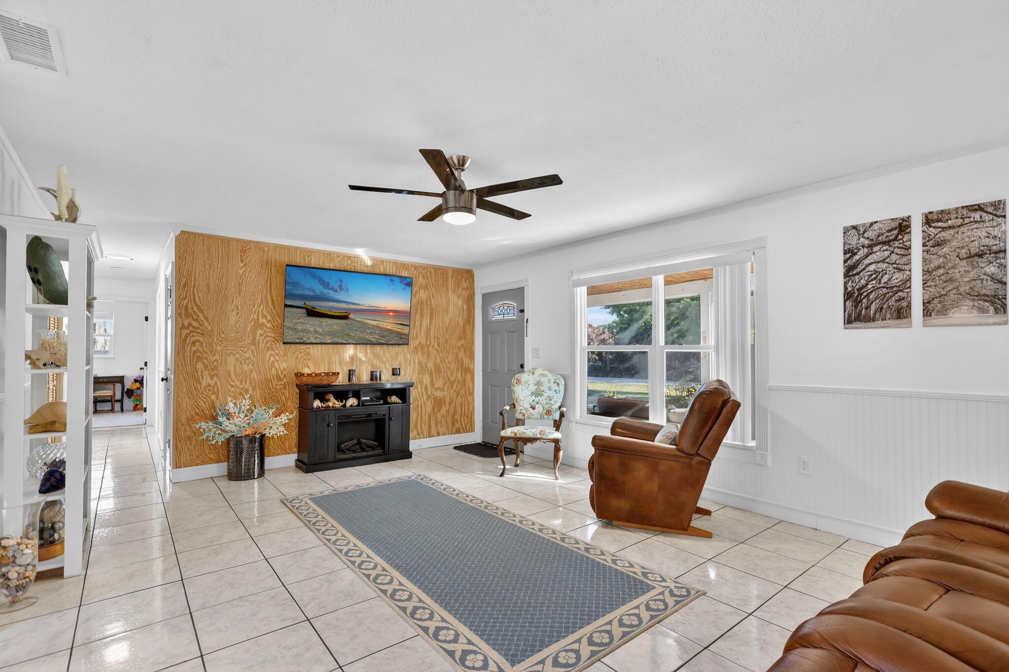 REGINA PALMS - Residential