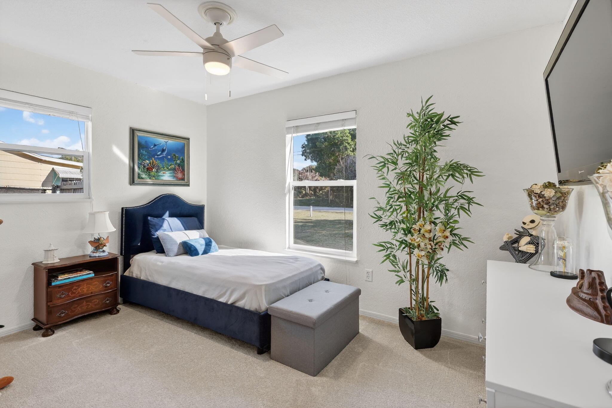 REGINA PALMS - Residential