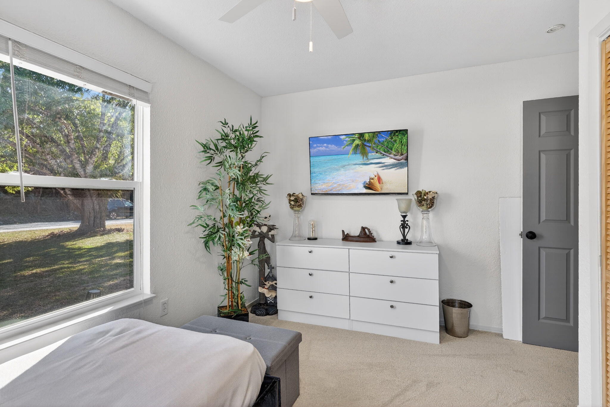 REGINA PALMS - Residential