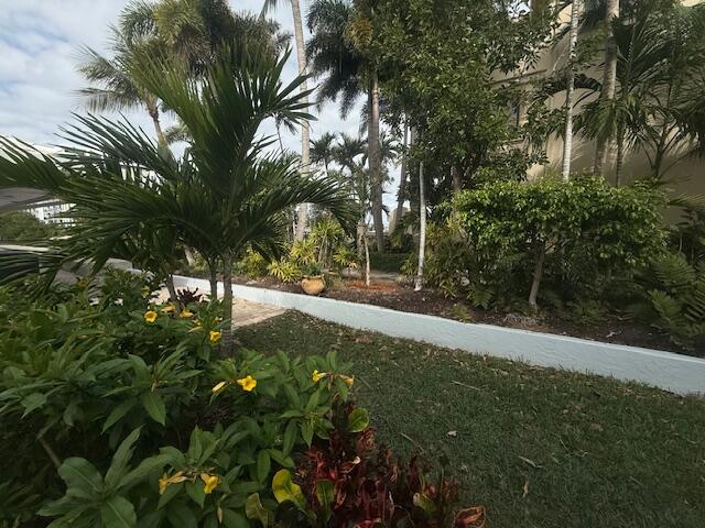 PAGET HOUSE CONDO - Residential