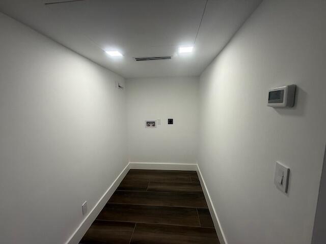 PAGET HOUSE CONDO - Residential