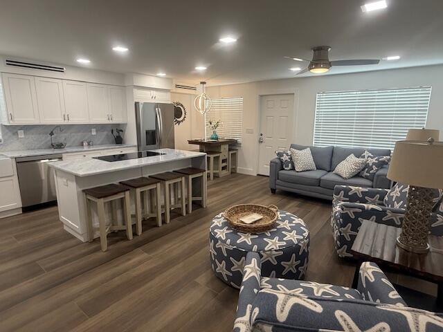 5520 N Ocean Boulevard 111