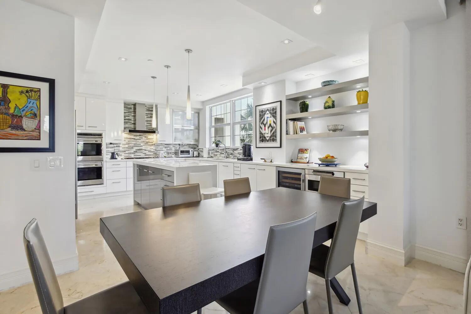 MERIDIAN - Residential