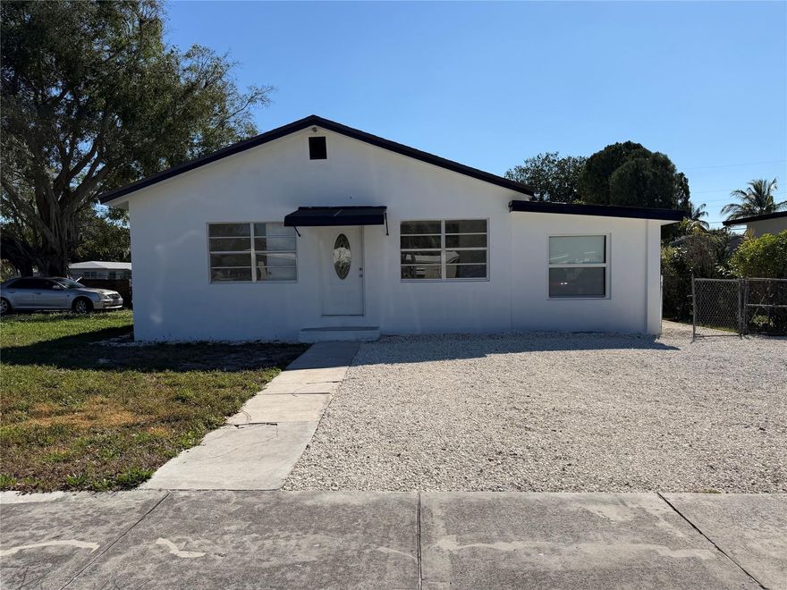 Great Location, Convenient to 95, near Barry University and MDC north campus. Great corner lot  3/1, Updated Kitchen, freshly painted inside and out, Water and Electric included! Ready for new tenants!