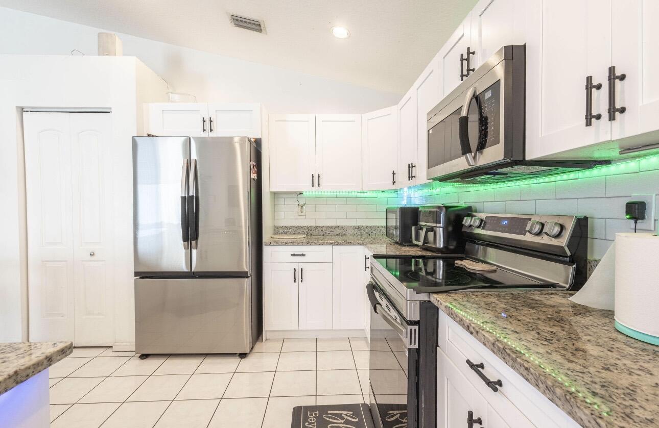 OLIVE TREE PAR 6A - Residential