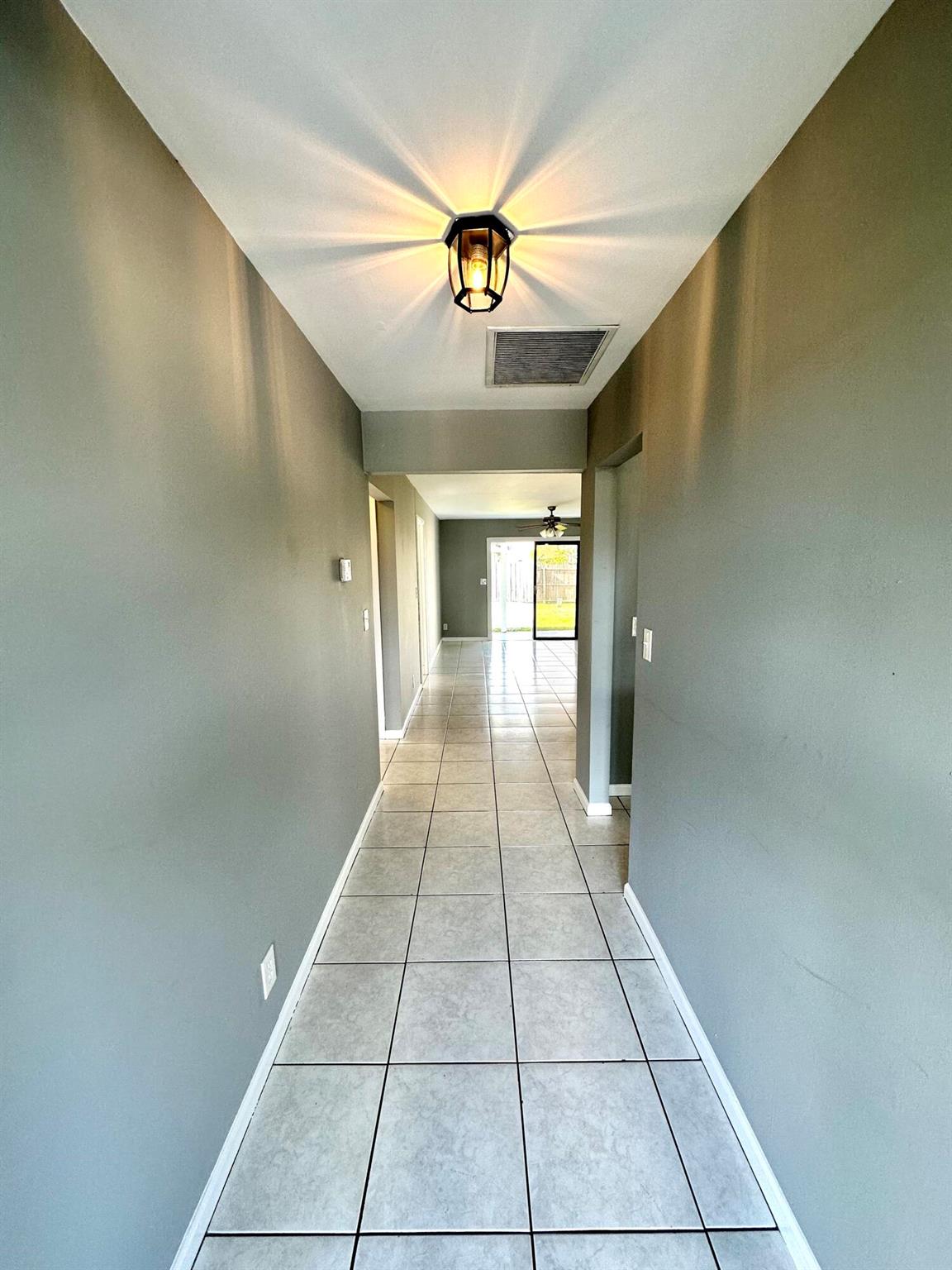 SOUTH SHORE 4 OF WELLINGT - Residential Lease