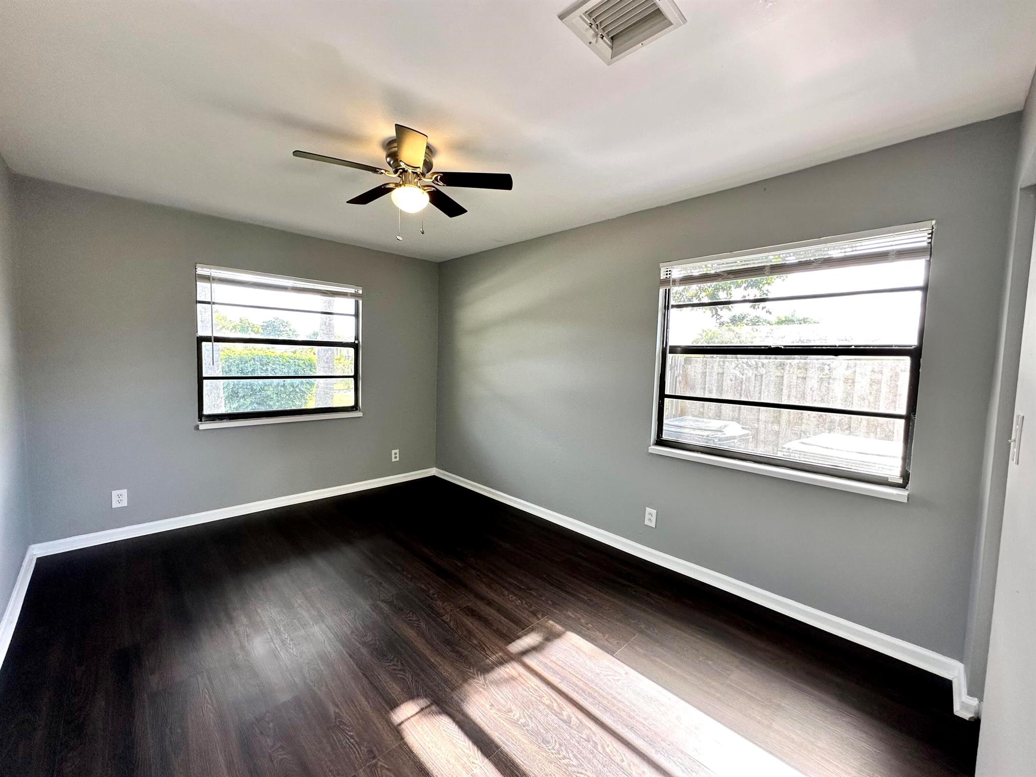 SOUTH SHORE 4 OF WELLINGT - Residential Lease