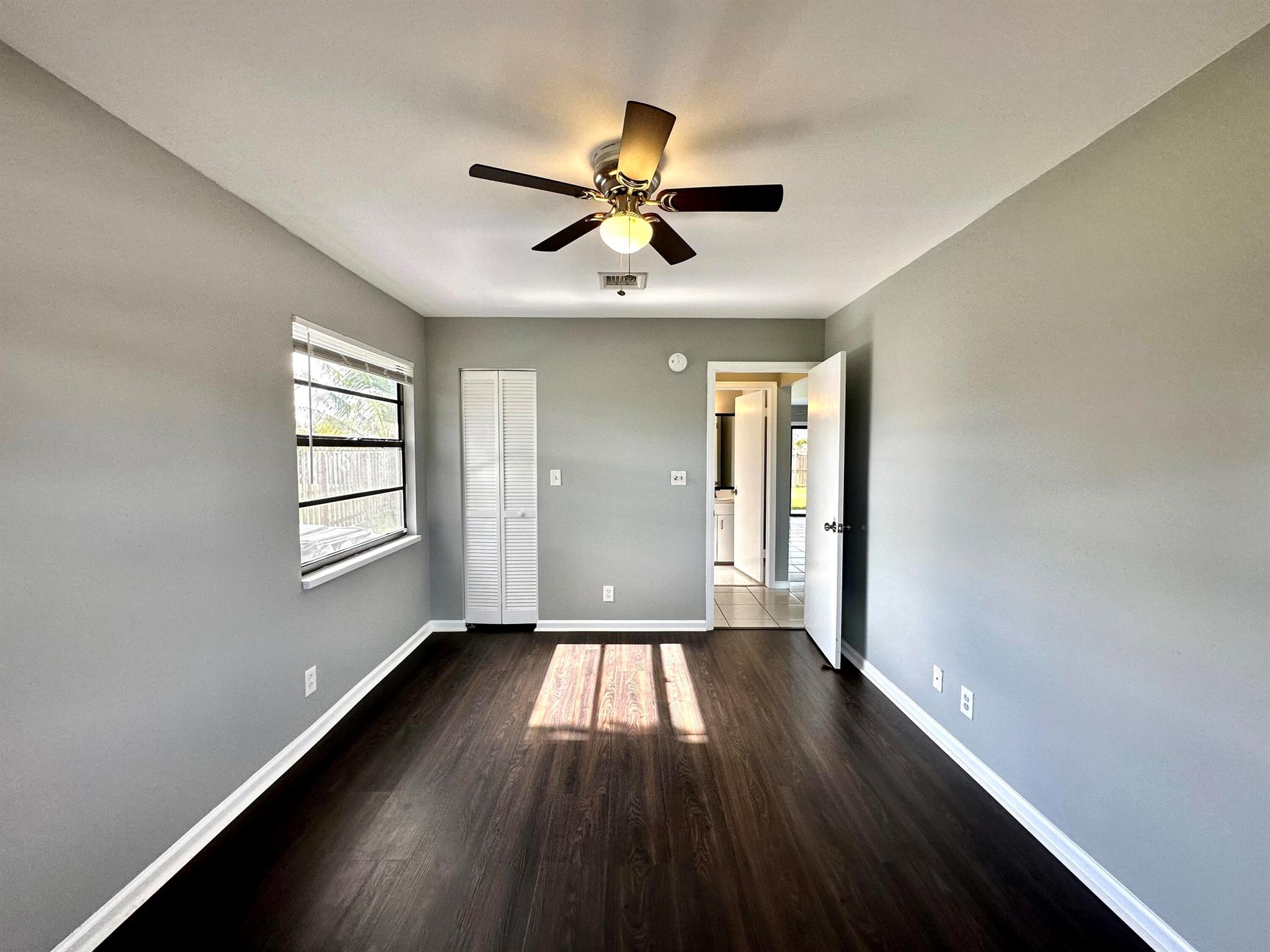 SOUTH SHORE 4 OF WELLINGT - Residential Lease