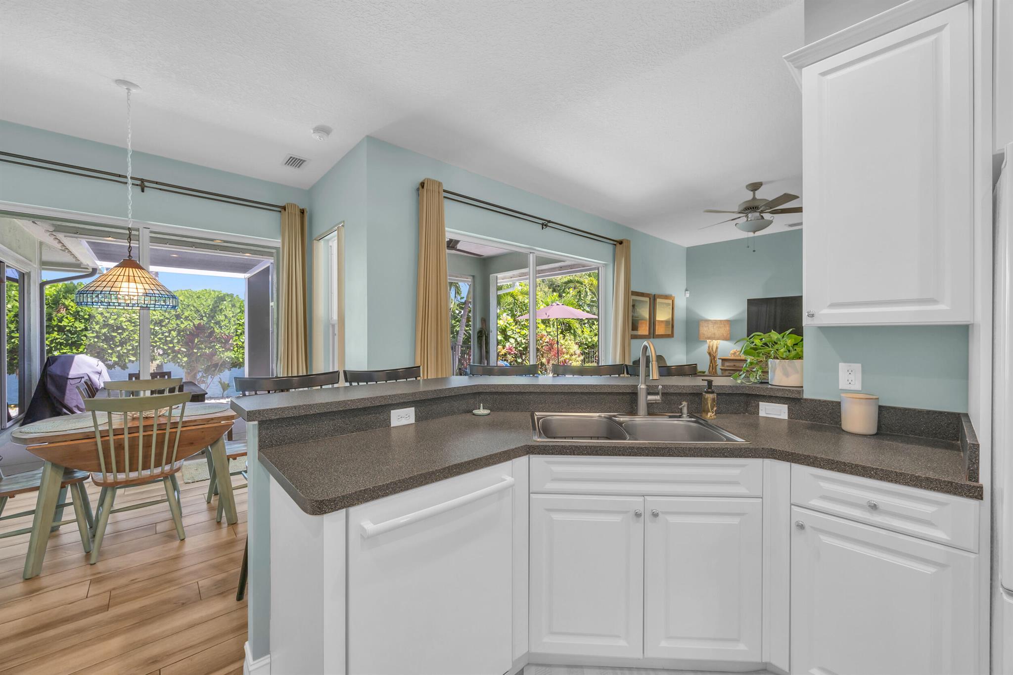 Governors Landing - Residential
