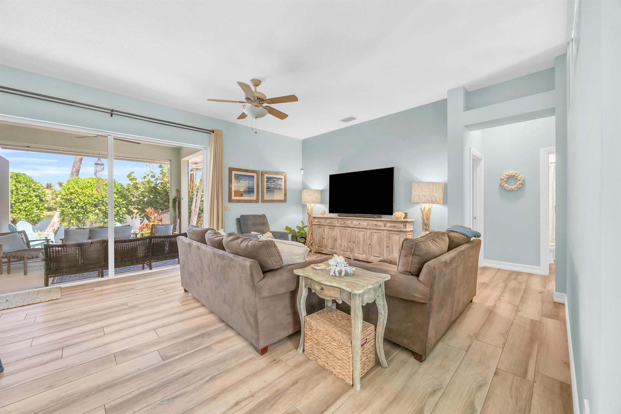Governors Landing - Residential