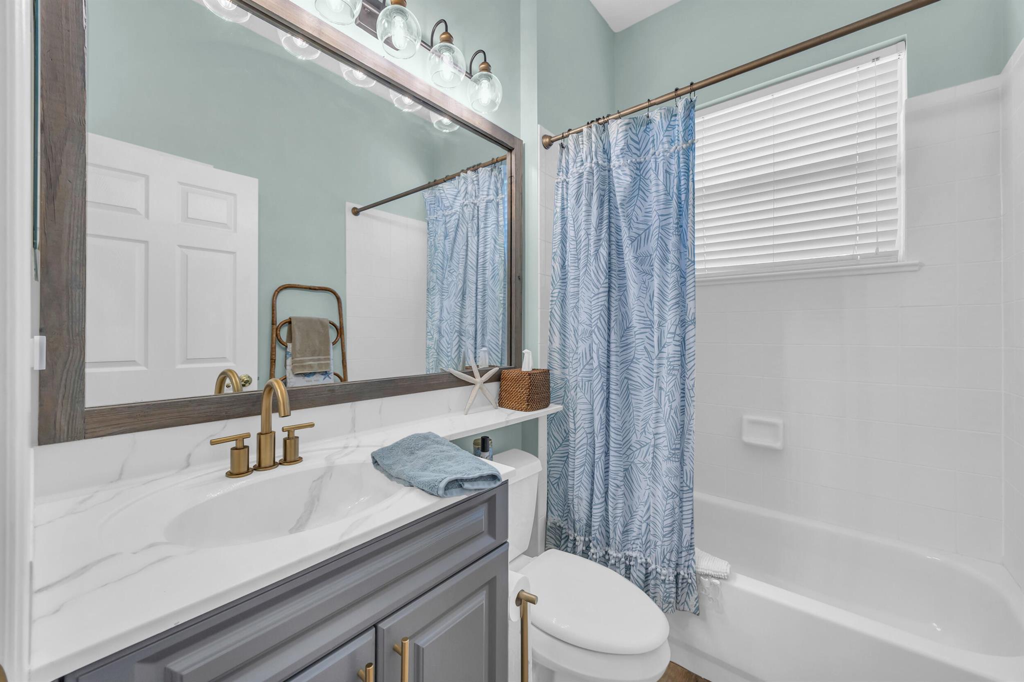 Governors Landing - Residential
