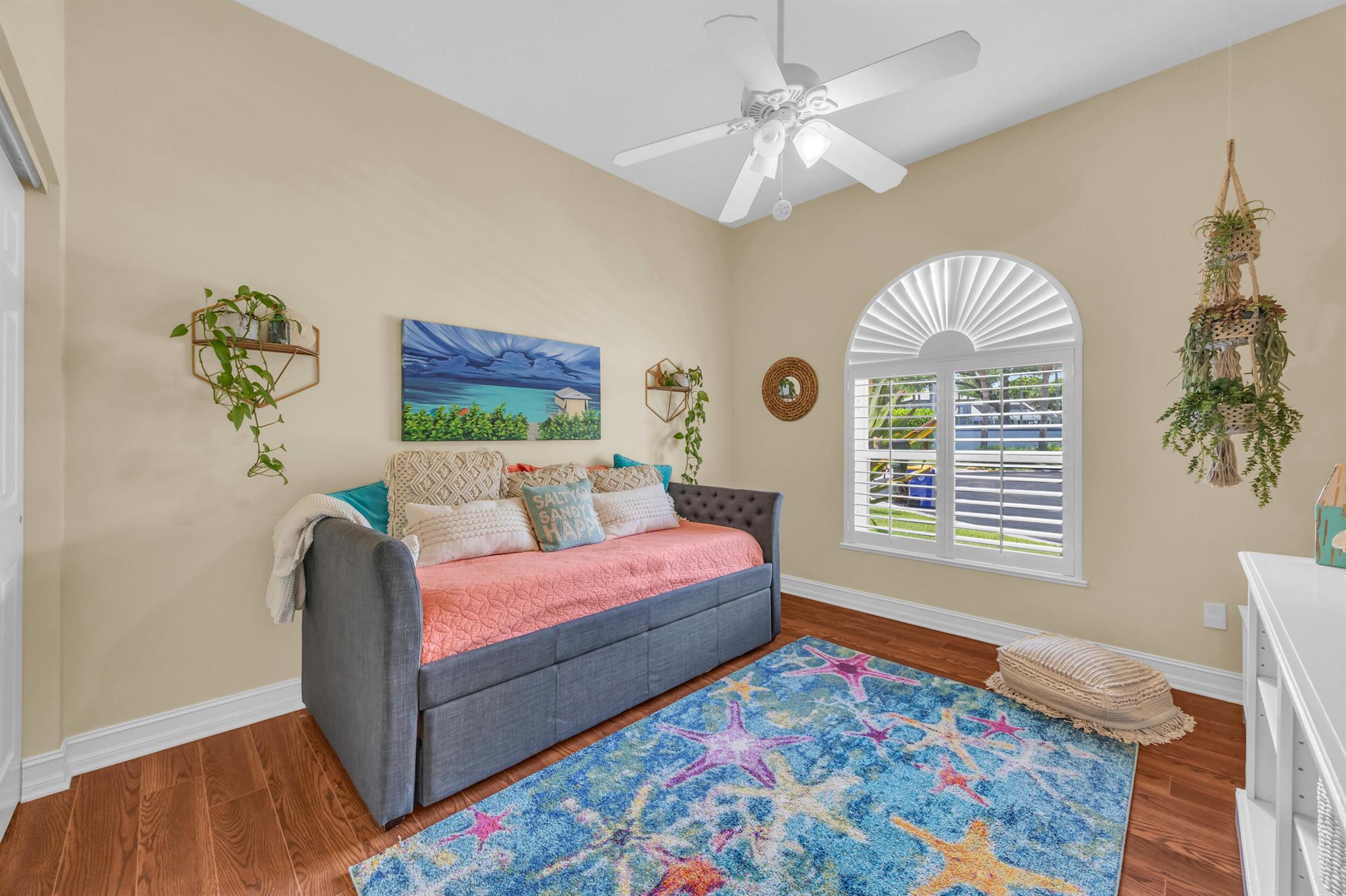 Governors Landing - Residential