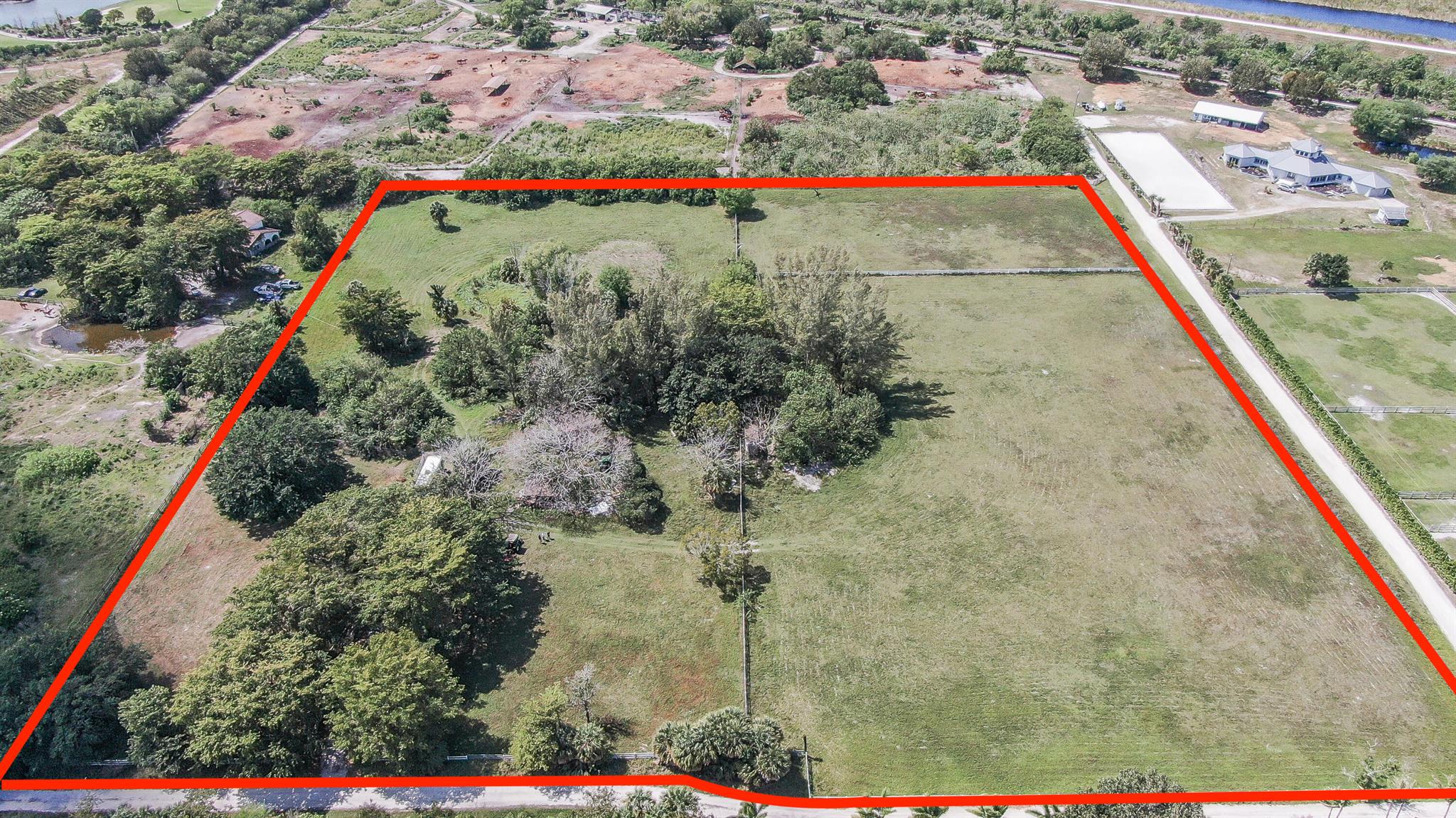 1/4 OF SE 1/4 & S 1/2 OF - Land