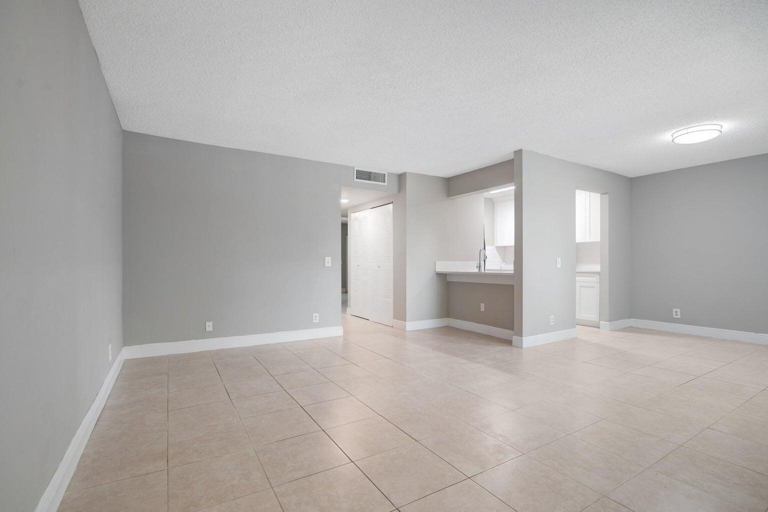 Welcome to this pristine 2 bed/2 bathroom condo with brand new Kitchen, in unit washer and dryer, New Bathrooms and fresh paint throughout. The community amenities include a pool and tennis courts and it is located walking distance to grocery shopping, restaurants and quick access to highway 95.