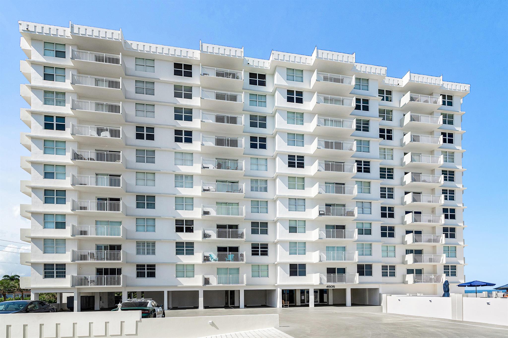 45 OCEAN CONDO - Residential