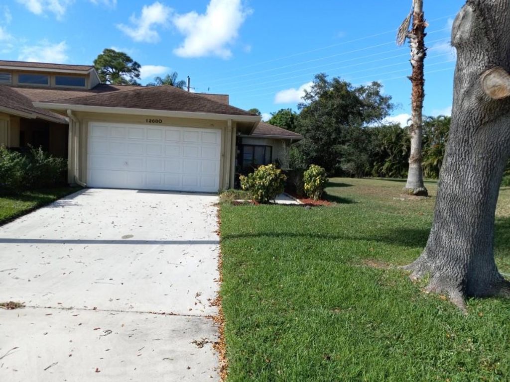 Photo of 12680 SE Berwick Ct #0, Hobe Sound, FL 33455 (MLS # F10313077)