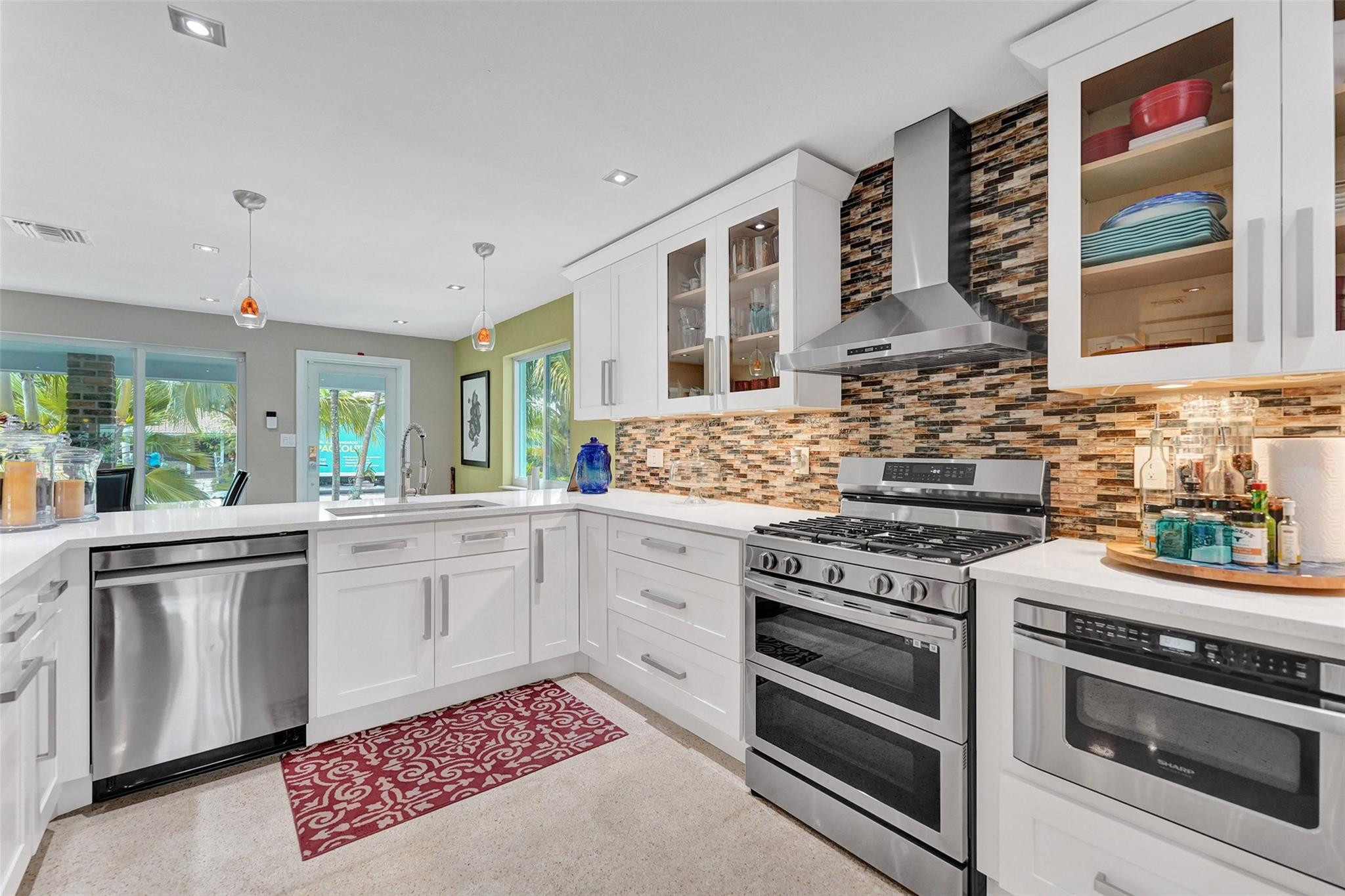 Coral Estates 32-29 B - Residential