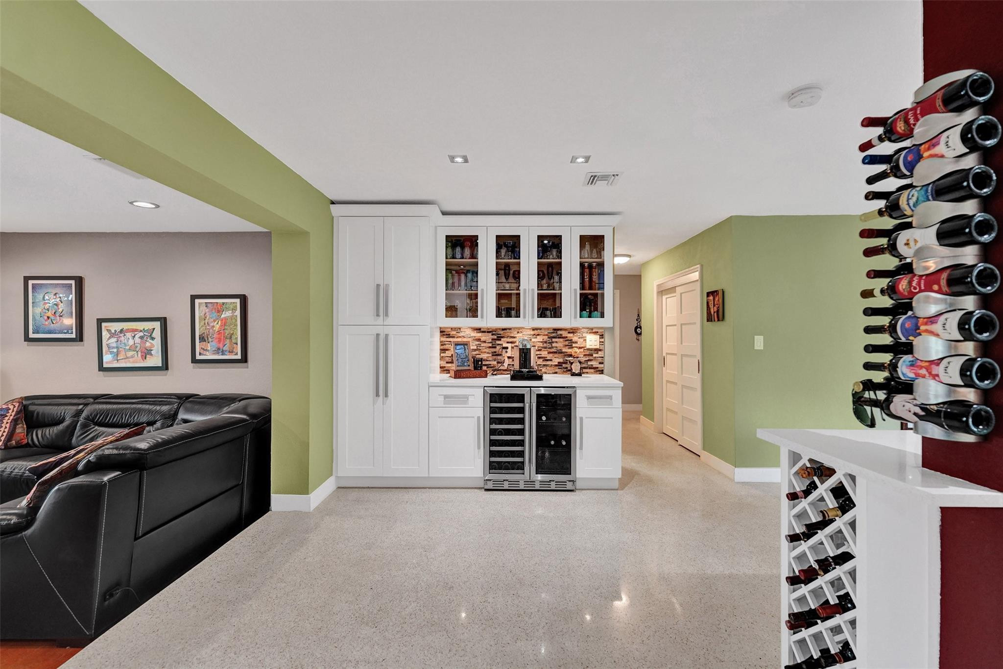 Coral Estates 32-29 B - Residential