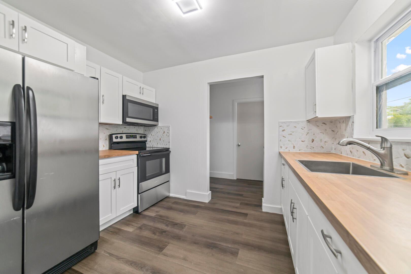 BATES INDUSTRIAL CENTER - Residential