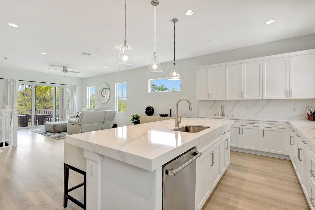 Photo of 5285 Beckman Terrace, Palm Beach Gardens, FL 33418 (MLS # R11086430)