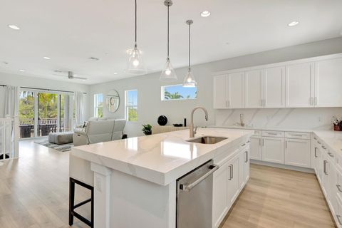 5285 Beckman Terrace Palm Beach Gardens FL 33418