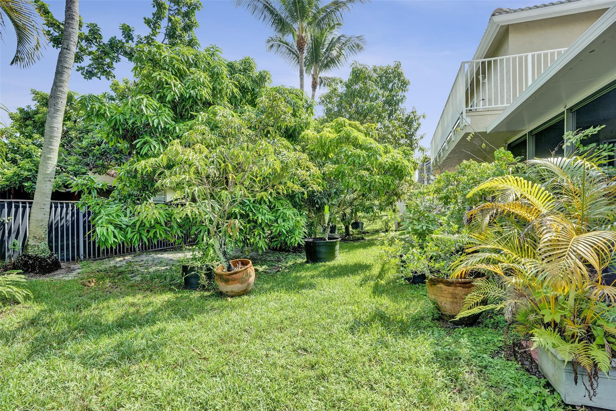 Coquina Lakes 105-22 B - Residential