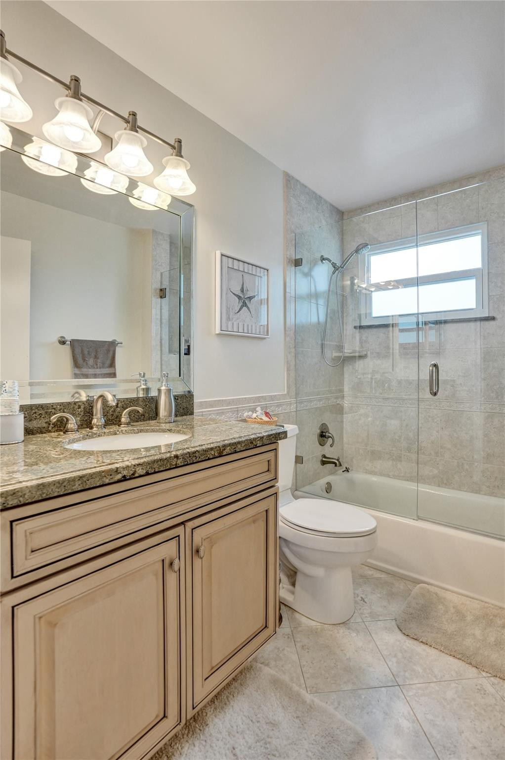 Coquina Lakes 105-22 B - Residential