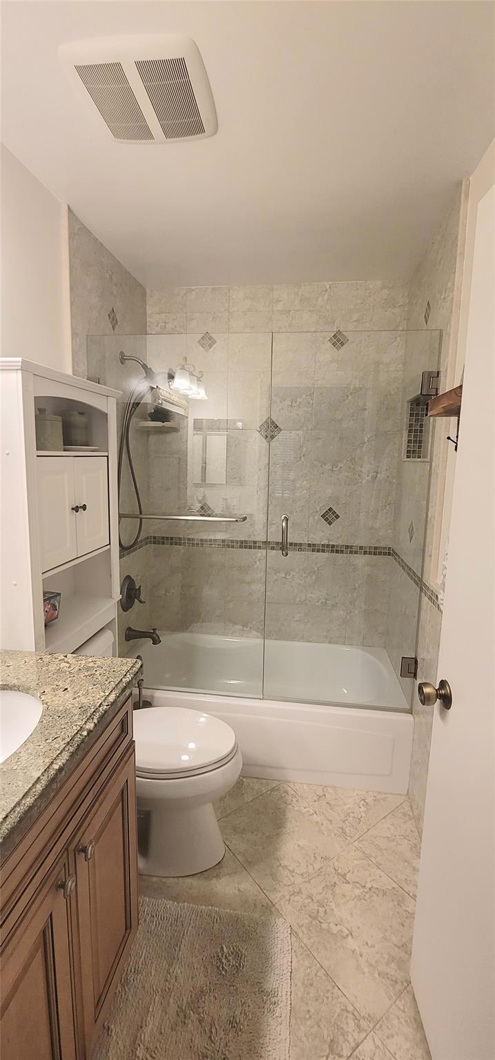 Coquina Lakes 105-22 B - Residential