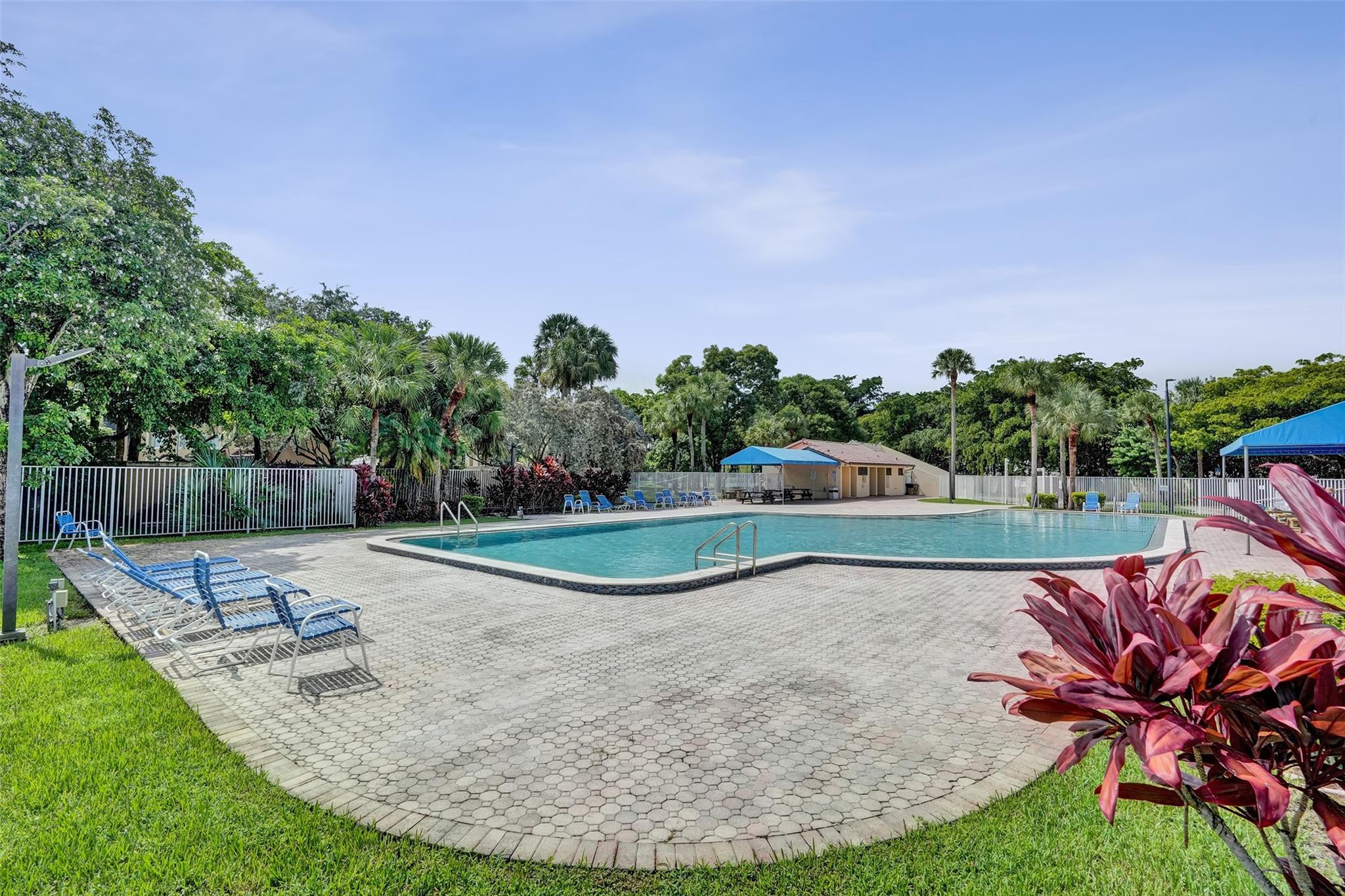 Coquina Lakes 105-22 B - Residential