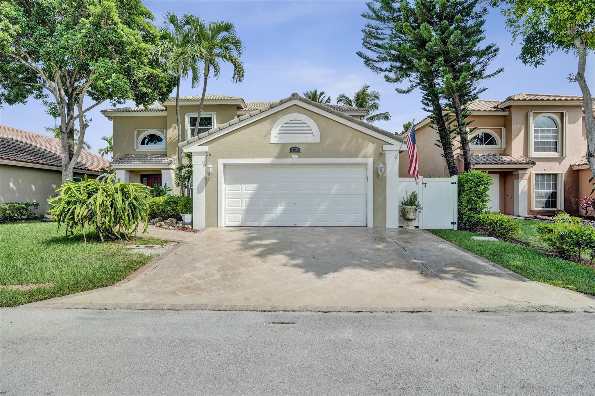 Coquina Lakes 105-22 B - Residential