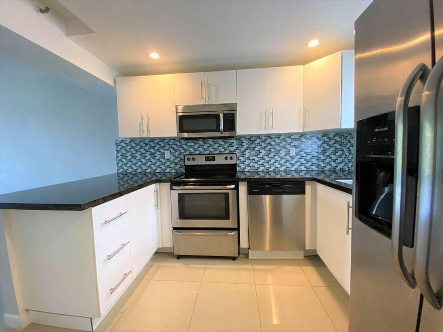 BEAUTIFUL 2/2 CONDO COMPLETELY REMODELED 2 YEARS AGO SITUATED ON HIGH FLOOR WITH GOLF COURSE VIEW!!! WASHER AND DRYER IN UNIT. 1 OUTDOOR PARKING SPACE ASSIGNED #41. CLOSE TO EVERYTHING. GREAT SCHOOL AREA! A MUST SEE, IT WONT LAST!