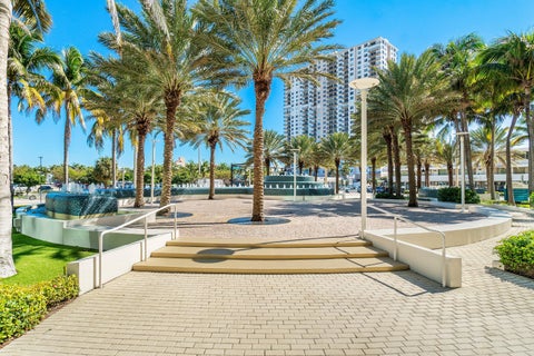 Tiny photo for 1 N Ocean Boulevard #806, Pompano Beach, FL 33062 (MLS # B26079040)