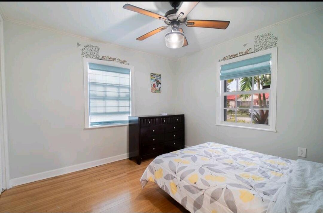 NORTH LAKE WORTH - Residential