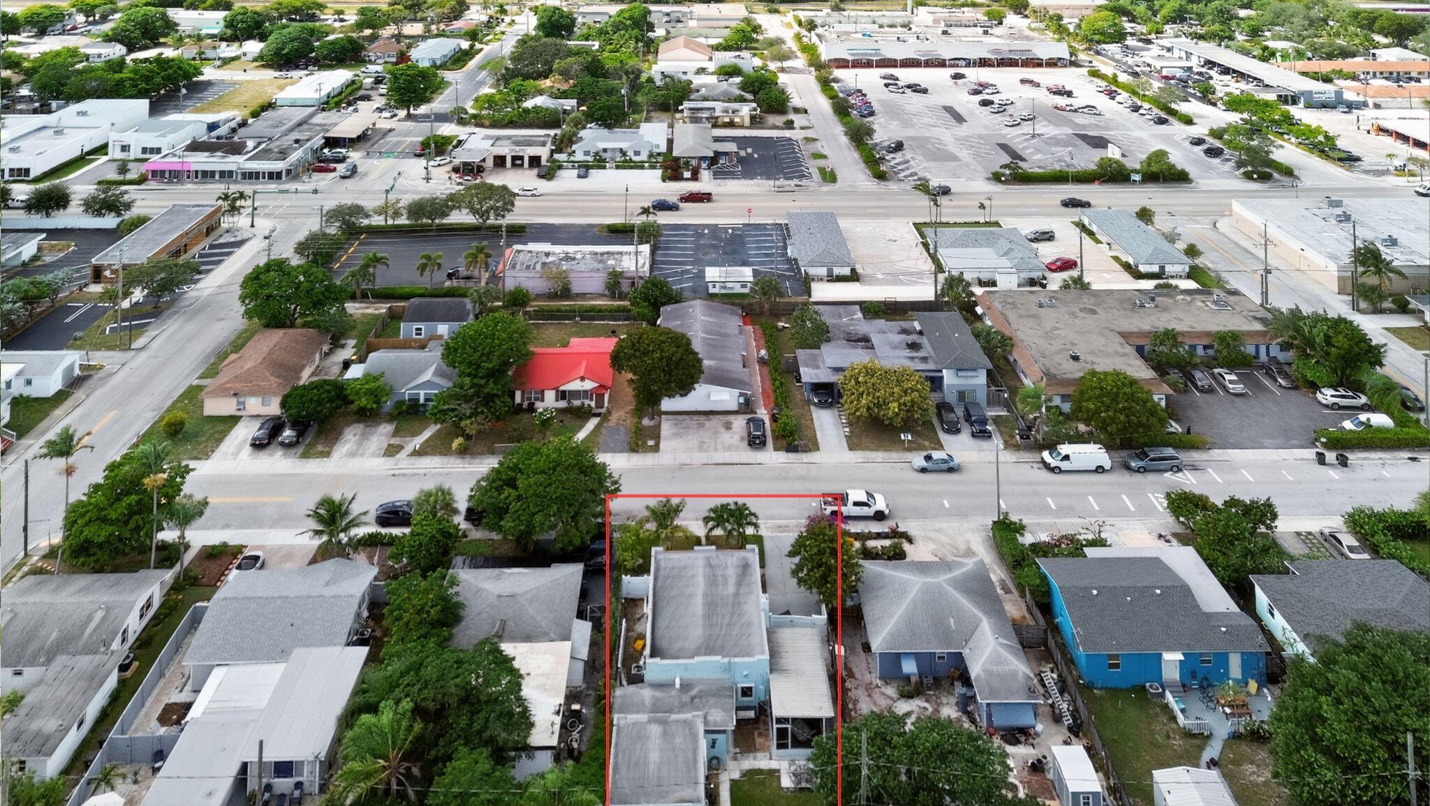 NORTH LAKE WORTH - Residential