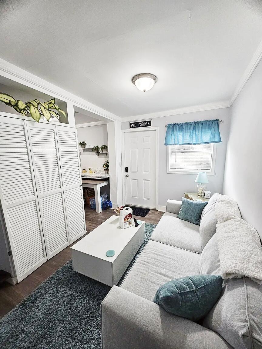 NORTH LAKE WORTH - Residential