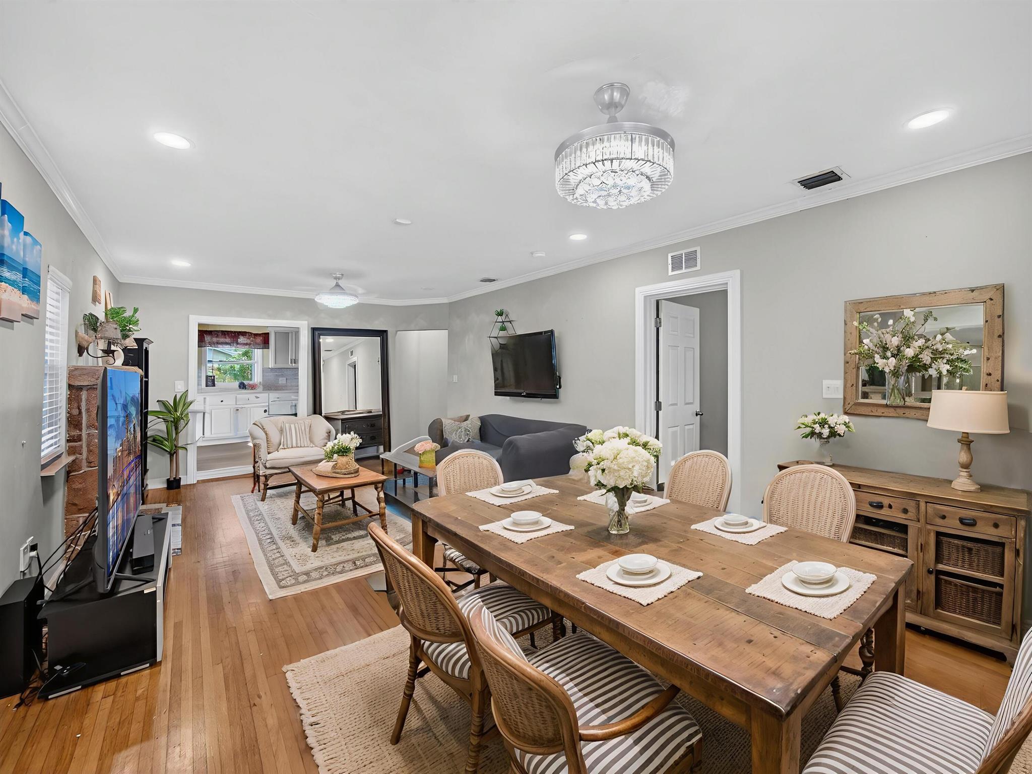 NORTH LAKE WORTH - Residential