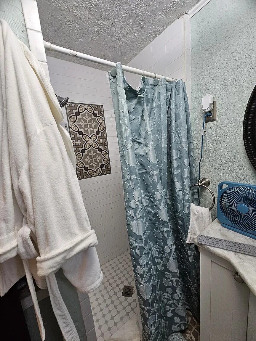 NORTH LAKE WORTH - Residential