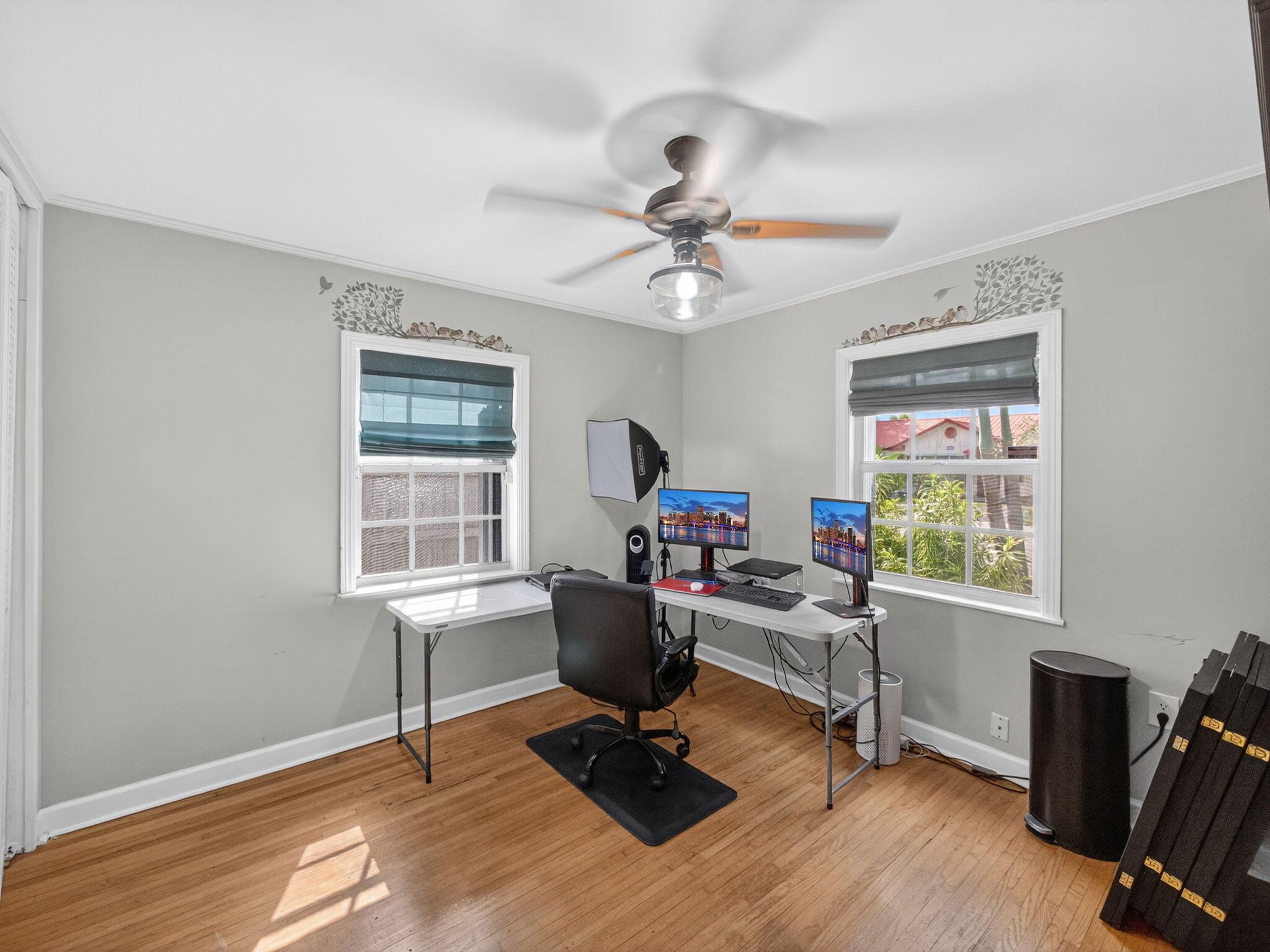 NORTH LAKE WORTH - Residential