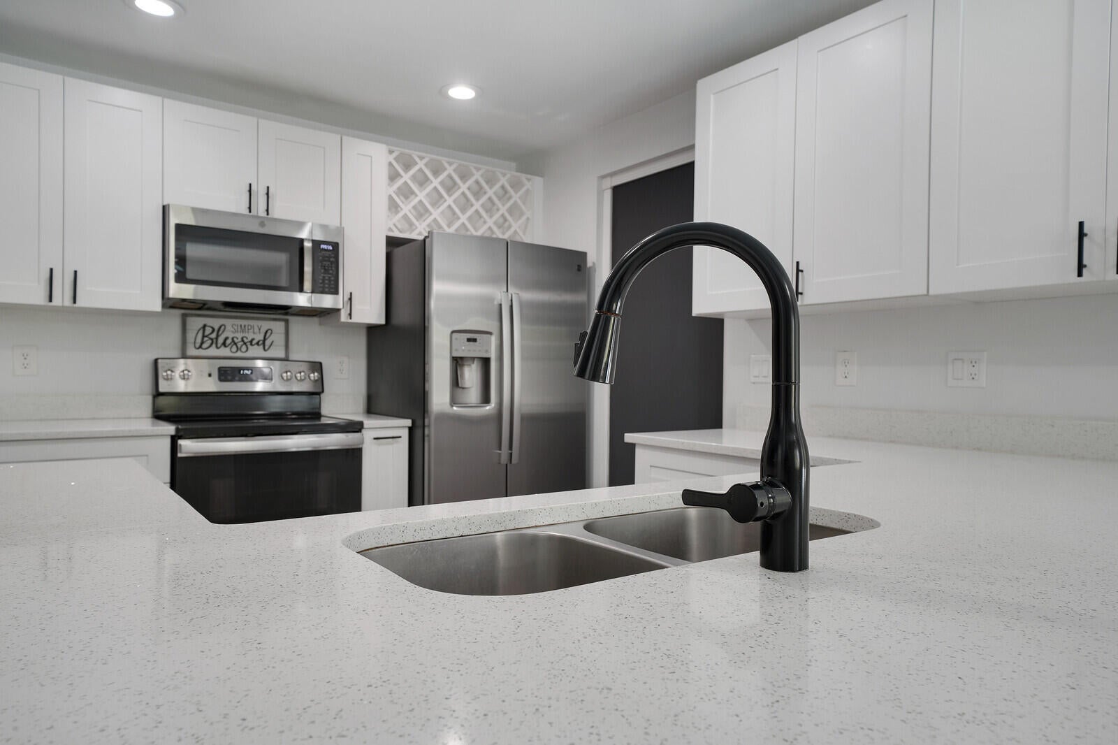 Properties 230 Ponce De Leon Street