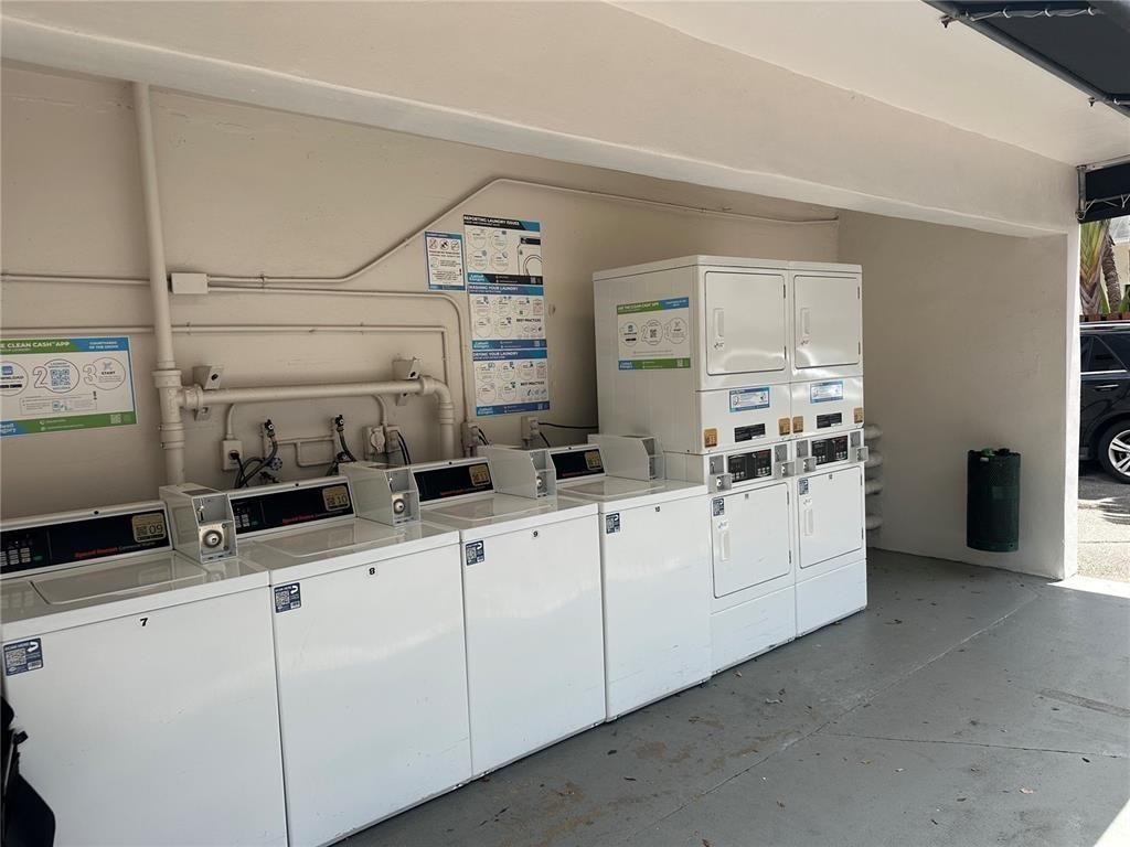 Courtyards of the Grove - Residential