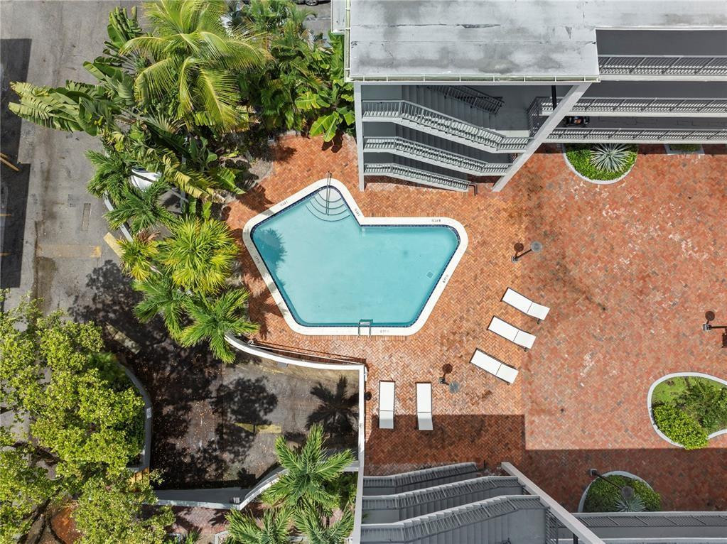 Courtyards of the Grove - Residential