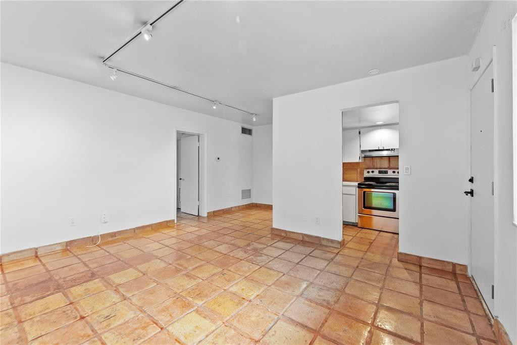 Courtyards of the Grove - Residential