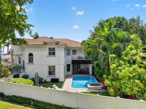 Tiny photo for 2844 NE 26th Avenue, Lighthouse Point, FL 33064 (MLS # B26032435)