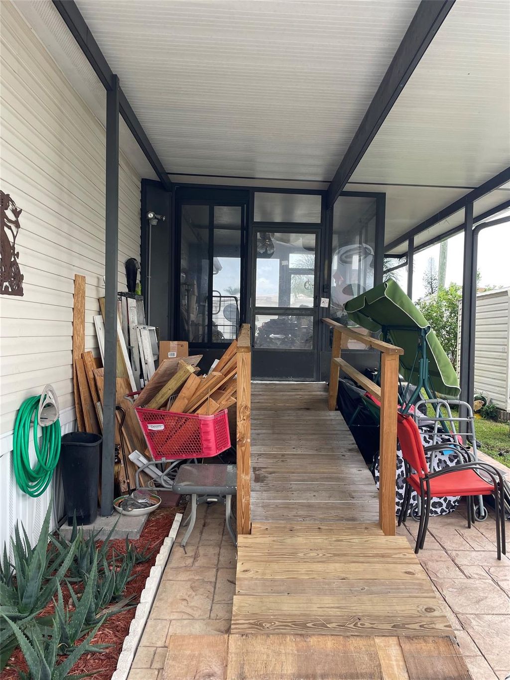 Photo of 8580 SW 17th St, Davie, FL 33324 (MLS # F10527149)