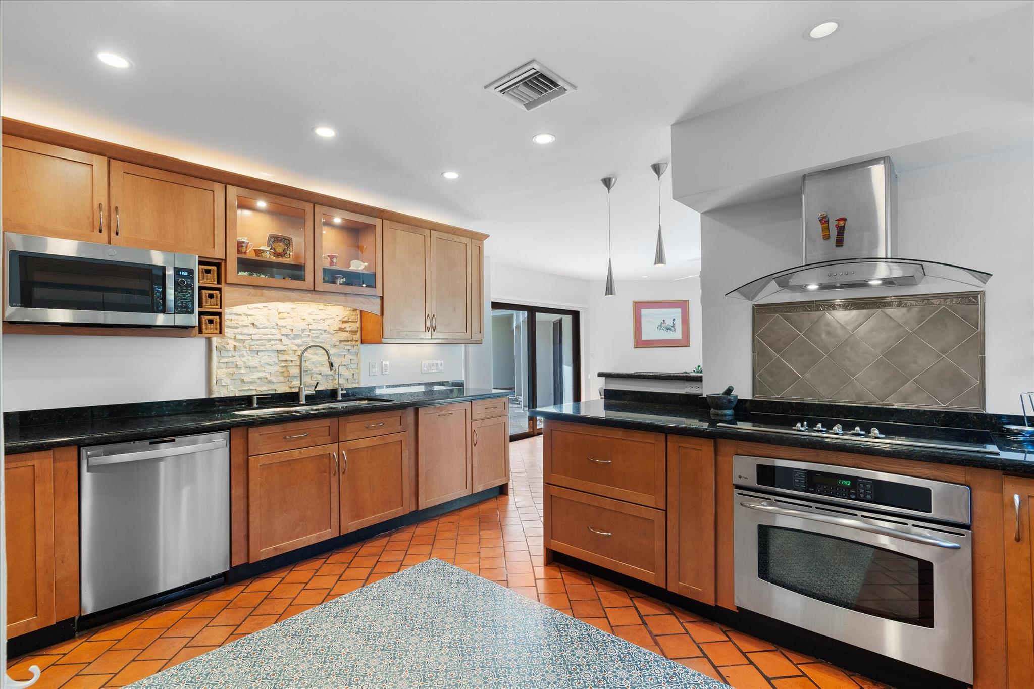 PLACE AU SOLEIL - Residential