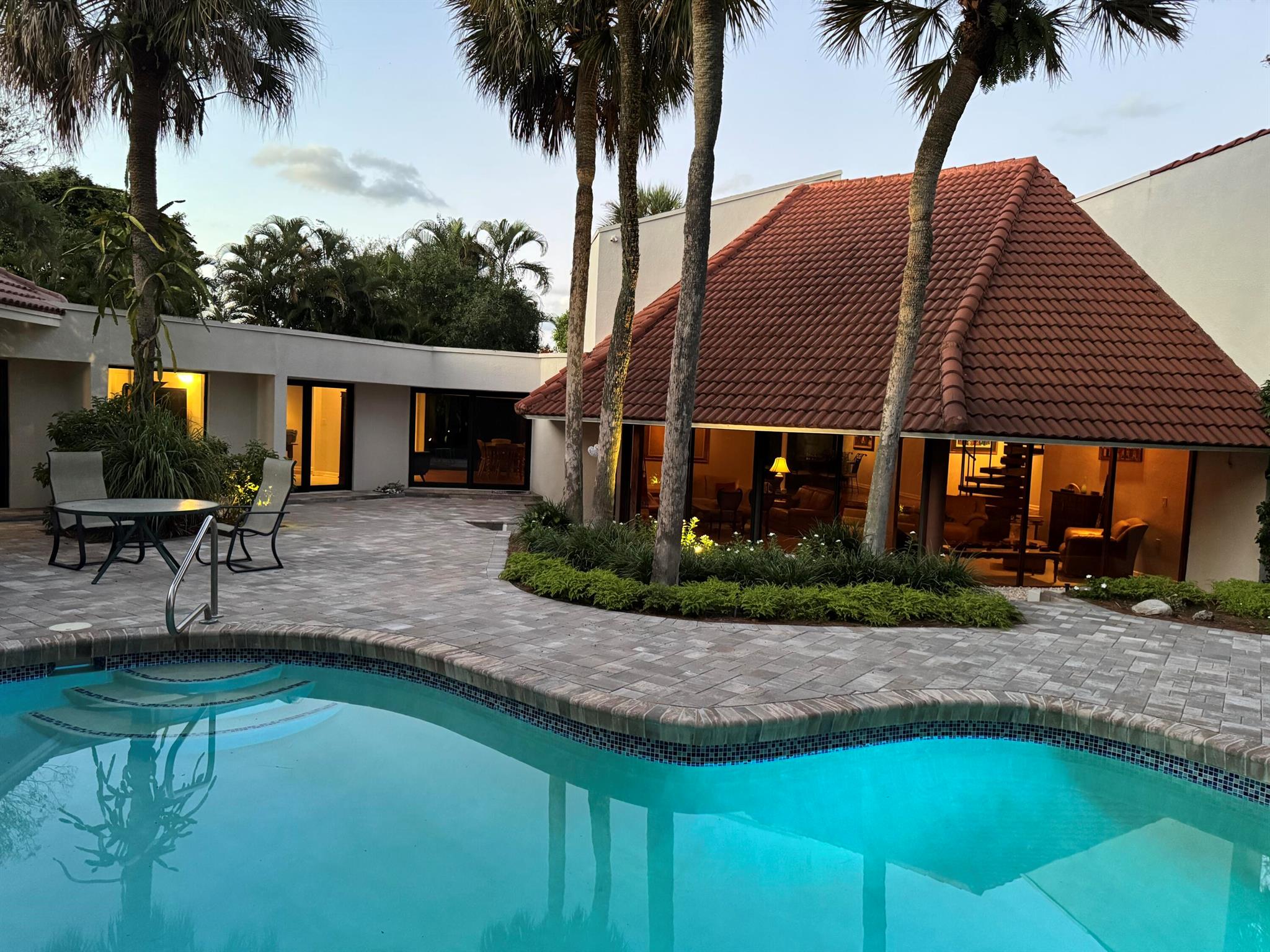 PLACE AU SOLEIL - Residential