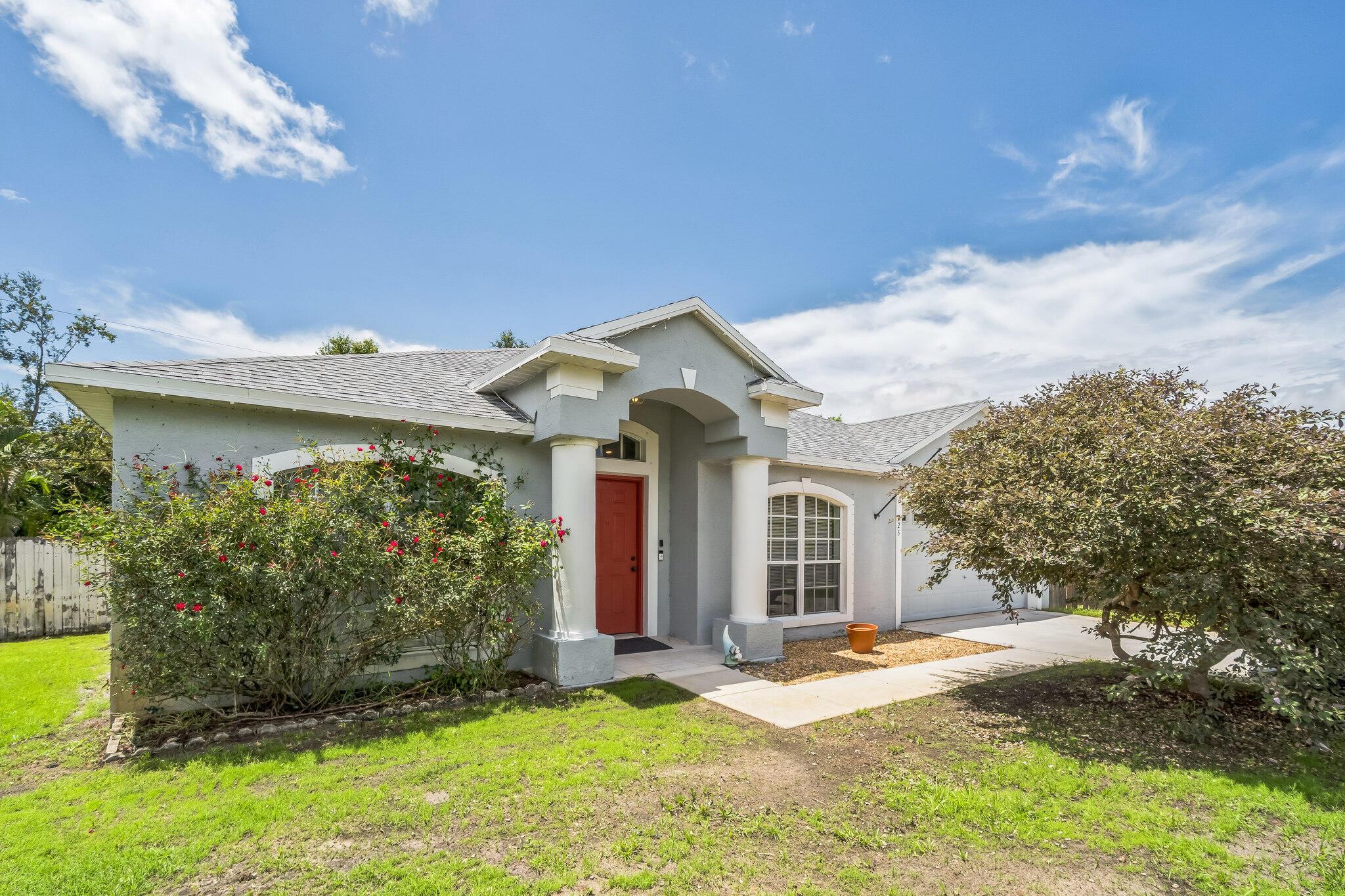 1225 SW Abisco Road